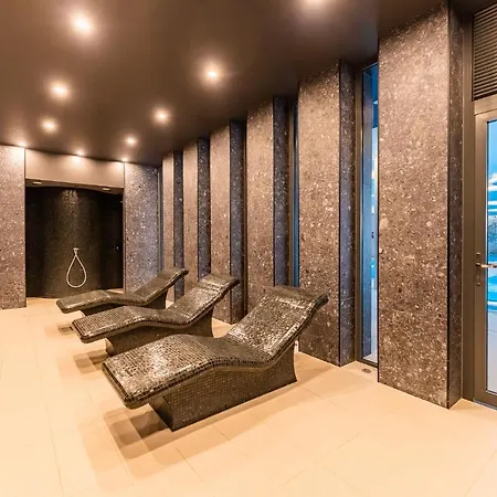 Faro Polanki Aqua Hotel apartamentowy Kołobrzeg