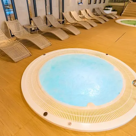 Lägenhetshotell Faro Apartamenty Aqua Fun Baseny W Cenie Pools Inklusive Kołobrzeg