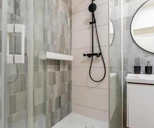 Faro Polanki Aqua 4 Baseny W Cenie Pools Im Preis 아파트호텔